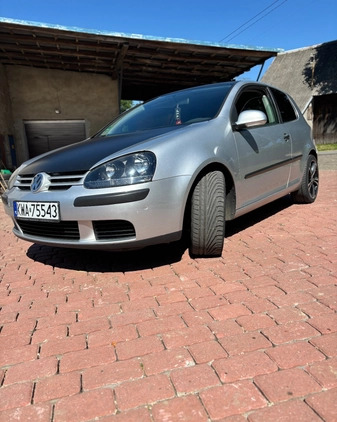 Volkswagen Golf cena 12000 przebieg: 231000, rok produkcji 2005 z Racibórz małe 106